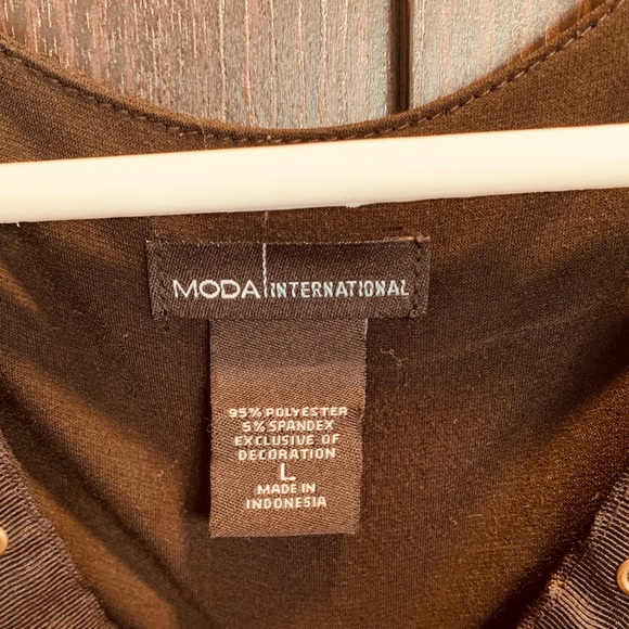 MODA international tip with sequin detail - Picture 2 of 3